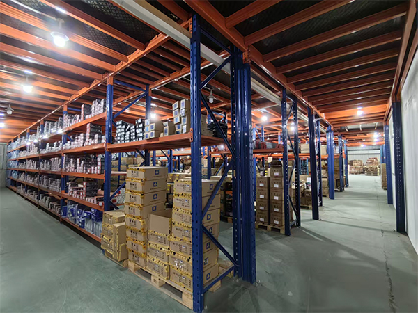 Product Warehousing Center